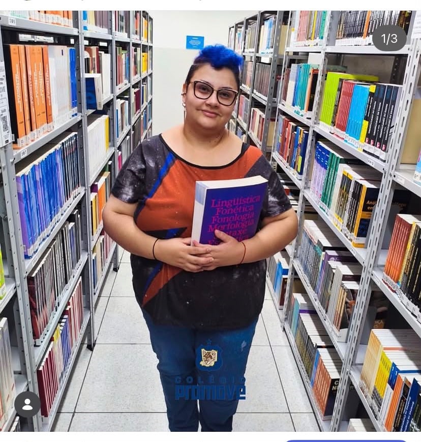 Professora N&iacute;dia Cec&iacute;lia Mendes Magela